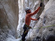 Bolugar. Actividad el día de la cena anual de Caín