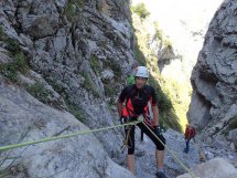 Bolugar. Actividad el día de la cena anual de Caín